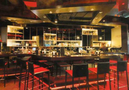 ＳＯＬＡＳ酒吧設計理念　愛爾蘭式的溫暖酒吧設計效果圖