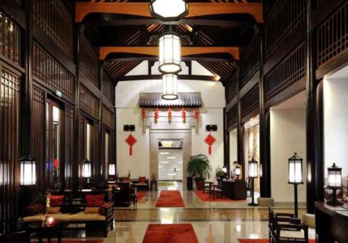 酒店大堂設計說明　　酒店大堂設計效果圖