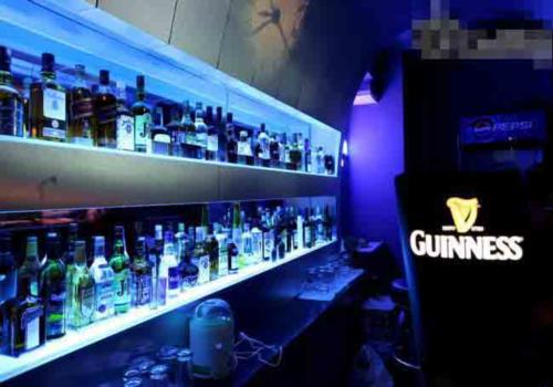 汽車主題酒吧設計引領時尚  國內最潮的酒吧設計欣賞