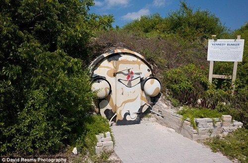 世界末日你該往哪逃？海底酒店地下掩體都不錯