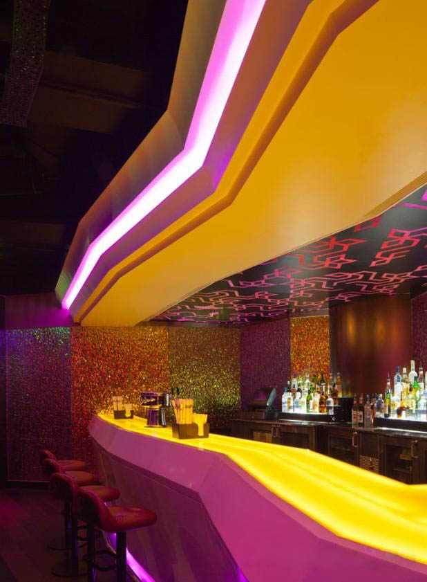 印度Hyderabad珀麗酒店珠寶盒主題酒吧設計欣賞