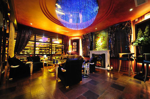 從容優雅   米蘭時尚生活休閑酒吧設計圖欣賞