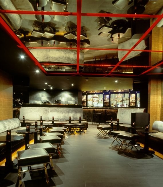 全新的酒吧俱樂部 澤塔Whisky Mist酒吧設計賞析