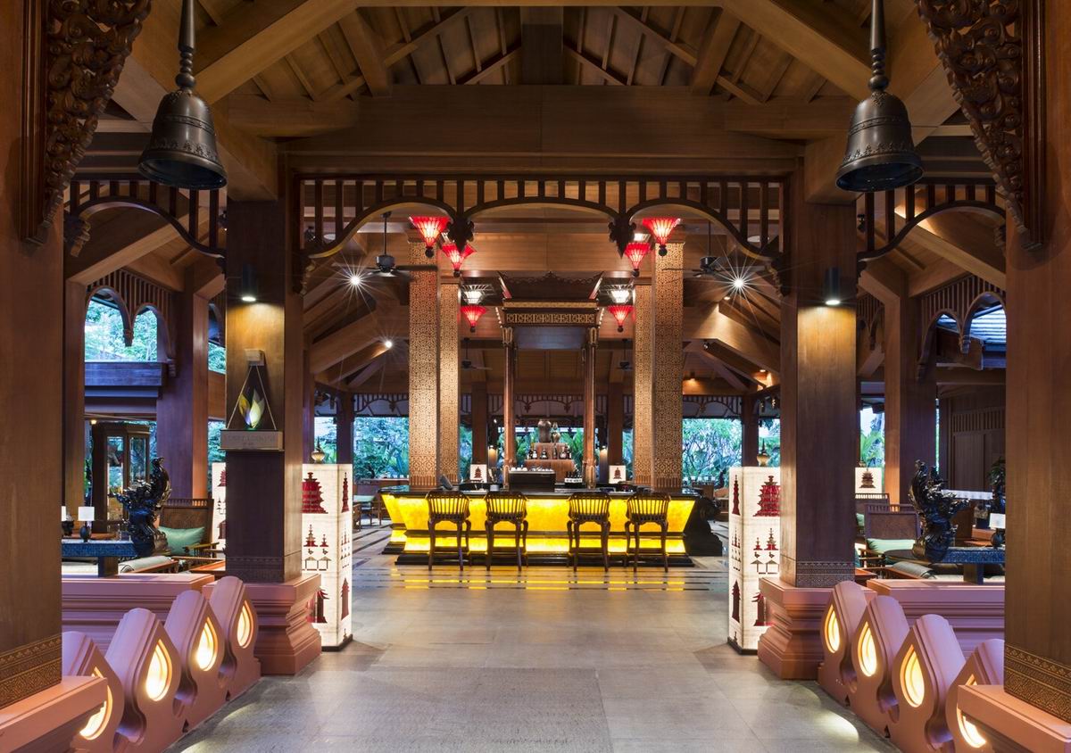 西雙版納皇冠假日酒店洗浴中心設計