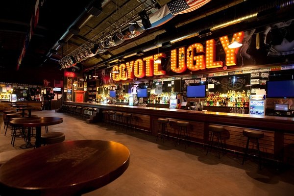 Coyote Ugly經典美式酒吧設計方案效果圖欣賞